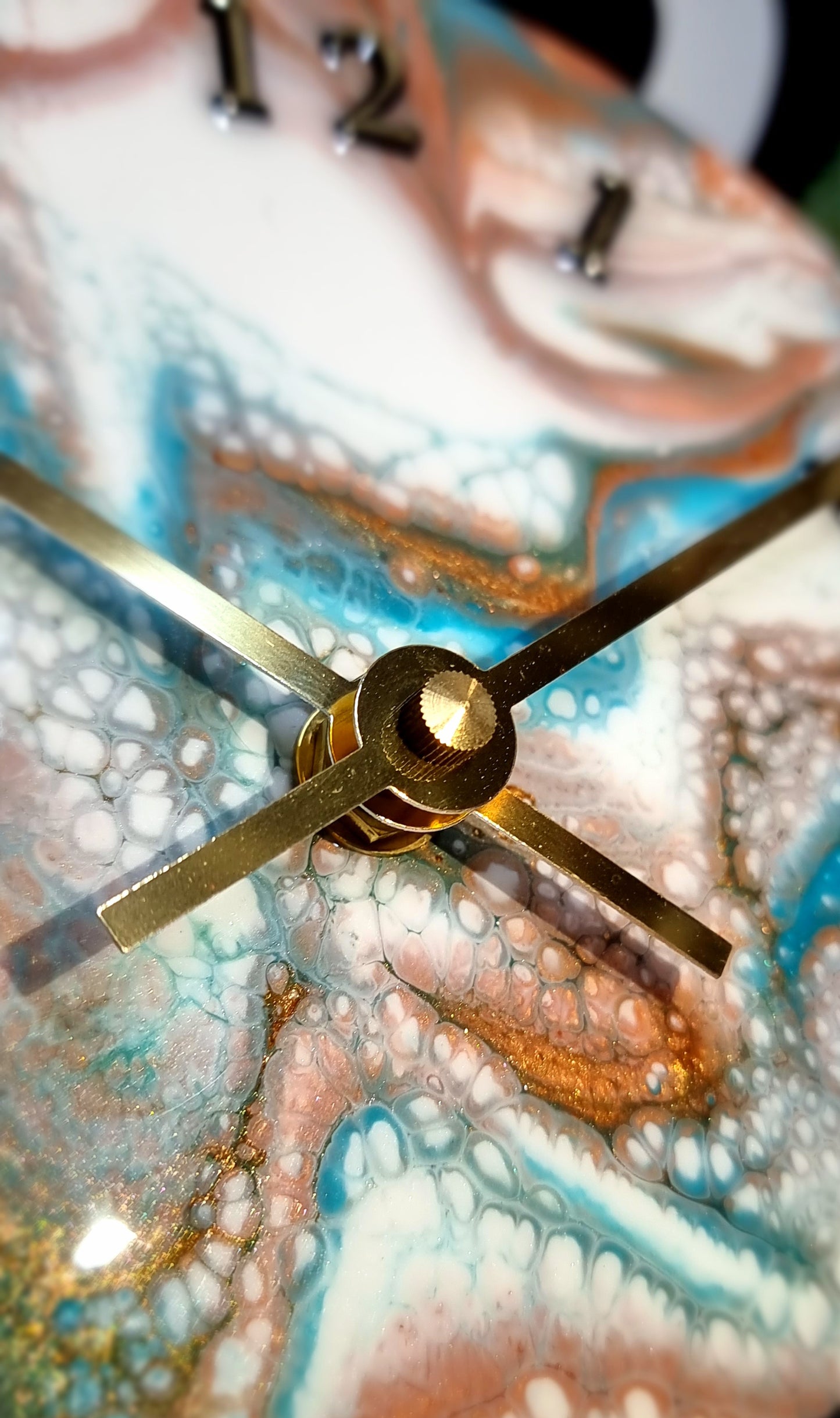 Epoxy Resin Wall Clock Small (ab1518)