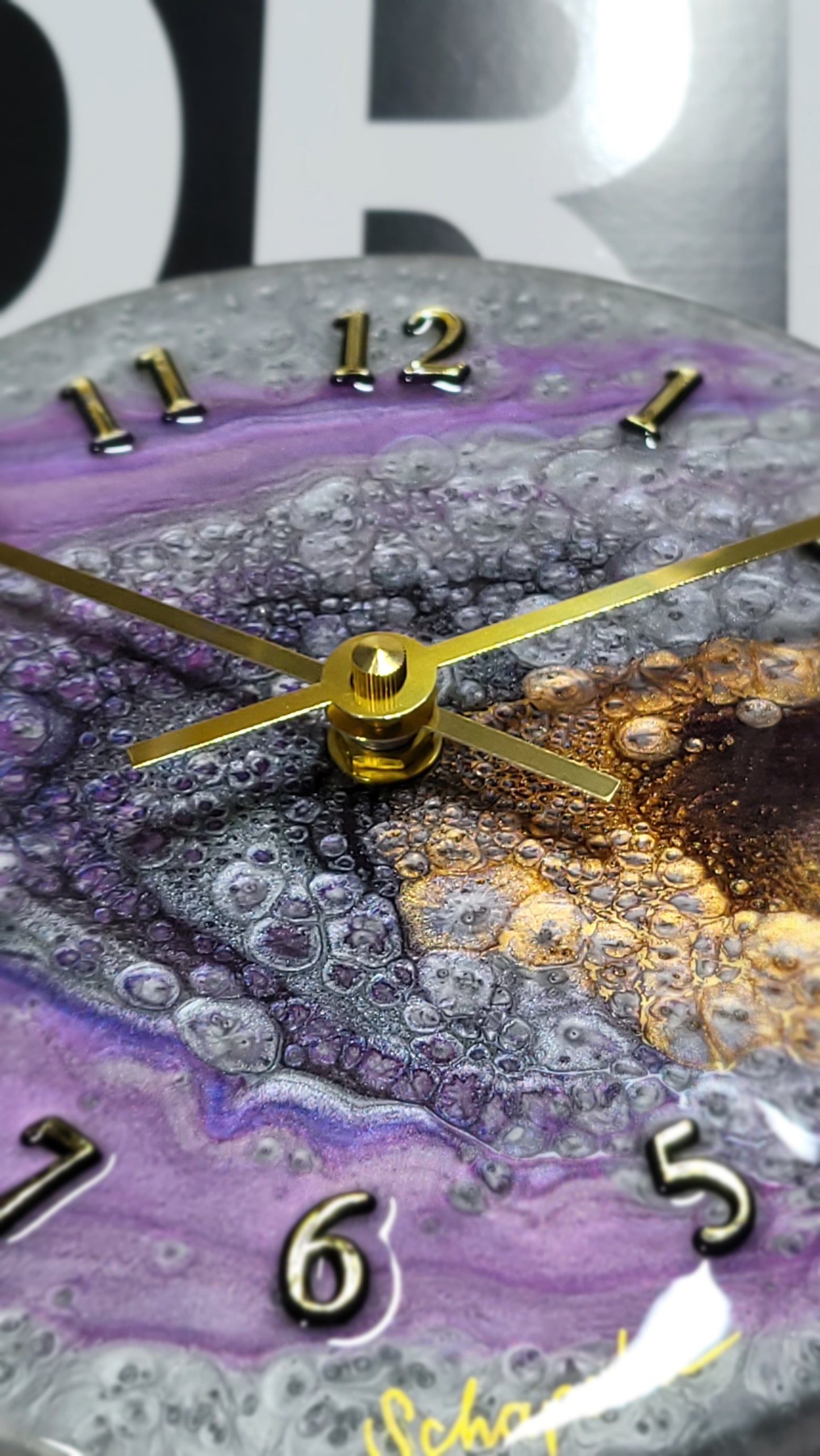 Epoxy Resin Wall Clock Small (ab1757l