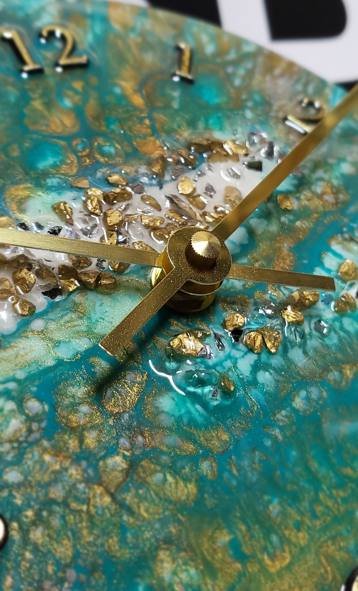 Epoxy Resin Wall Clock Small (ab1747)
