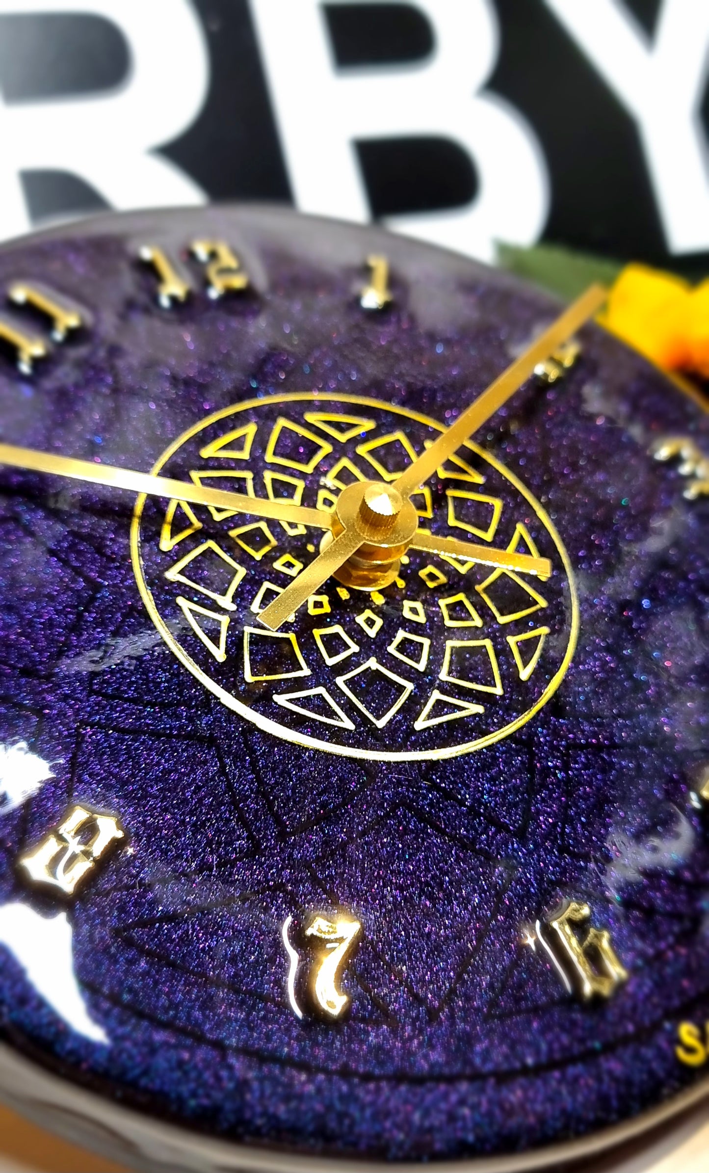 Epoxy Resin Wall Clock Small (ab1590)