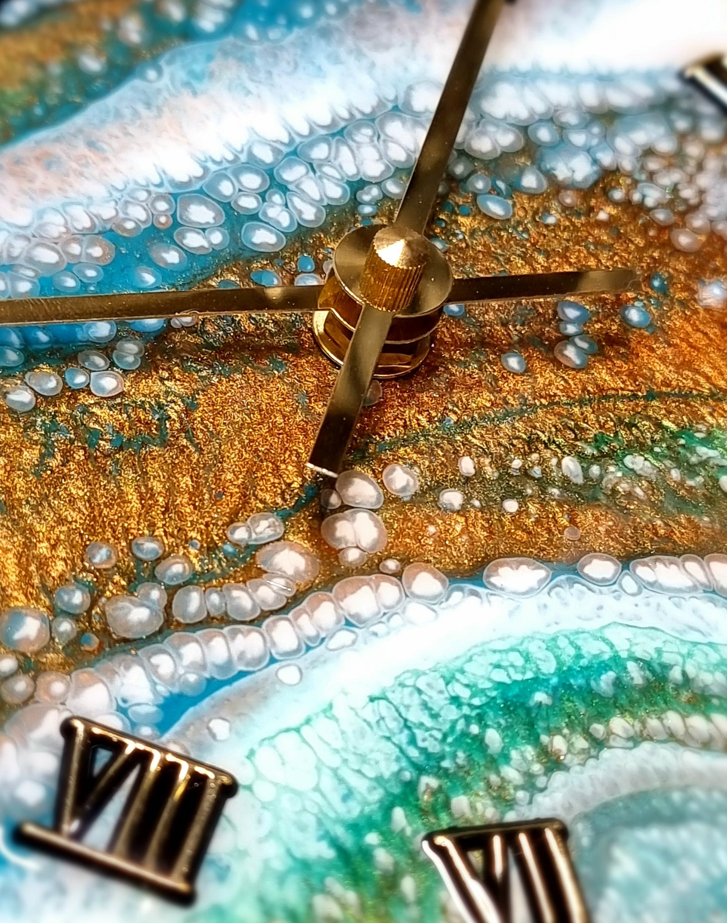 Epoxy Resin Wall Clock Small (ab1517)