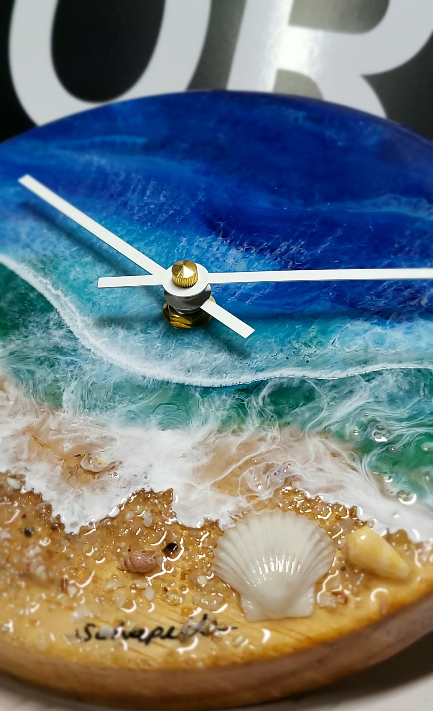 Epoxy Resin Wall Clock Small (ab1718)