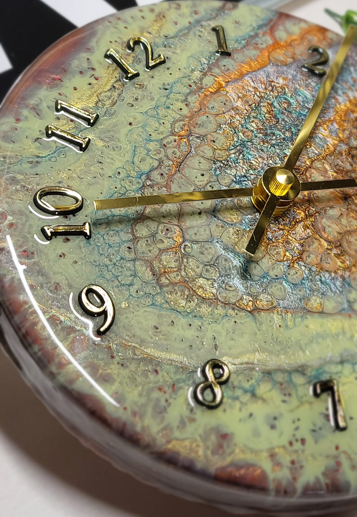 Epoxy Resin Wall Clock Small (ab1758)